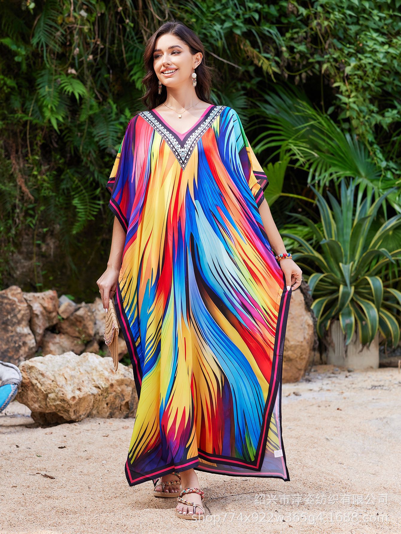 2025 nueva camisa de playa europea y americana impresa ropa suelta vacaciones bikini camisa protector solar camisa de baño 5016