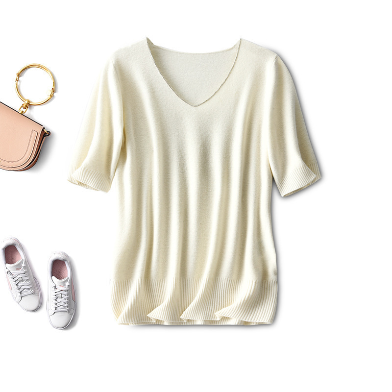 Gentle, intellectual and high aesthetic! High value! Bright rhinestone V-neck Mirano wool knitted short sleeve