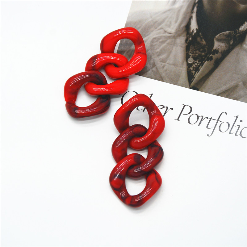 Oversized Sculptural Clear Acrylic Clip-on Earrings Modern Design_voghion.com