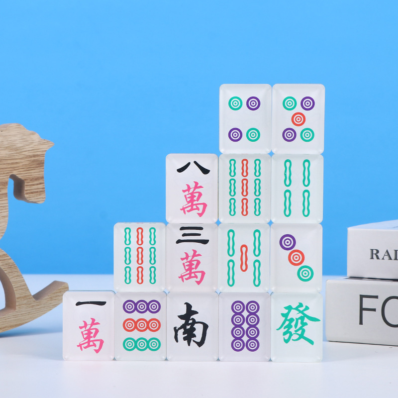 Customized transparent acrylic mahjong tiles for entertainment, cultural and creative trendy toys with personalized patterns, custom-made acrylic mahjong