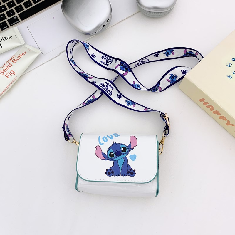 화이트 LOVE 스티치