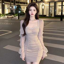 XSD5125名媛风方领露锁骨连衣裙女千金风高级紧身绝美包臀短裙子