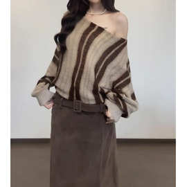 藏肉于无形巨好看的早秋上衣女小众不撞款斜肩条纹长袖单穿针织衫