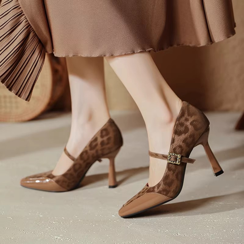 Leopard Print Mature Brown High-Heeled Shoes for Women, 2026 Spring and Autumn New Style, Sexy Retro French Mary Jane Shallow Mouth Single Shoes