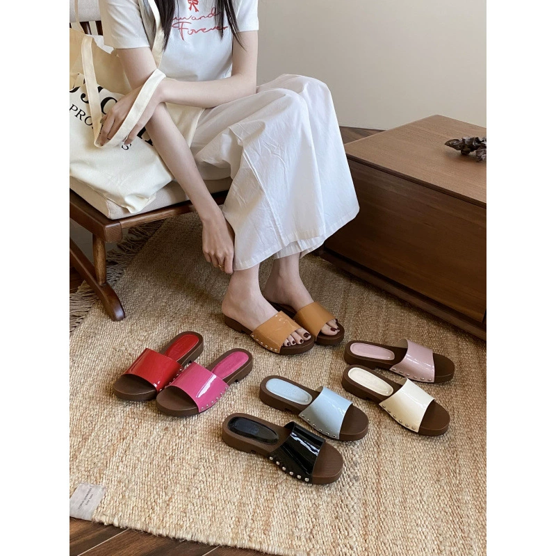 Новые корейские стильные круглые туфли на плоской подошве с толстой подошвой из лакированной кожи