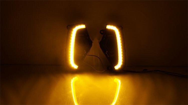 Suitable for 23-24 Rav4 Special Daytime Running Lights Rav4 Daytime Running Lights Led Fog Light Frame Modification Flow