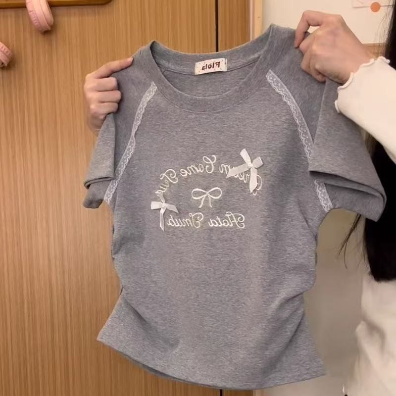 2025 夏刺繍レターリボンレースラグラン半袖 Tシャツレディースカレッジスタイルウエストショートトップトレンディ|undefined