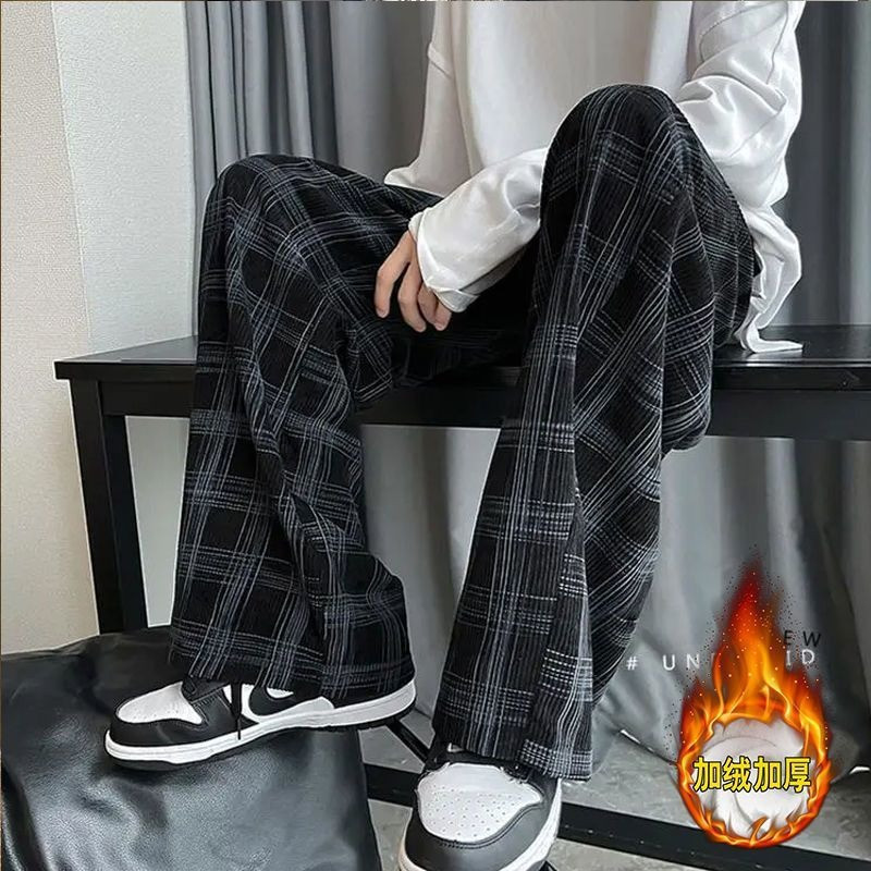 Plaid fleece-lined pants for men, autumn and winter trendy loose-fit versatile wide-leg trousers, casual pants for teenagers, sports style ins