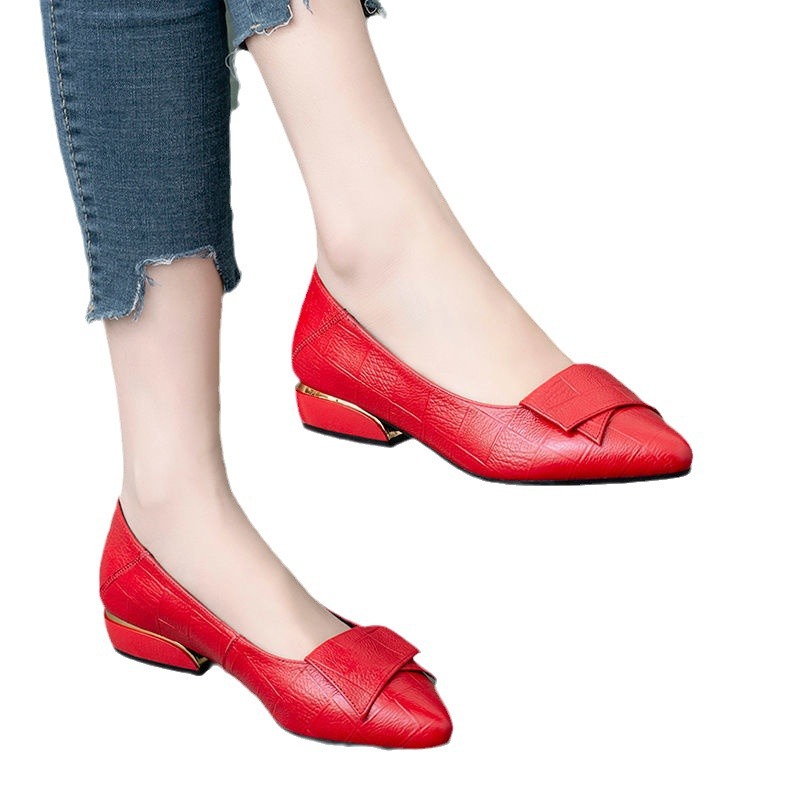 Zapatos planos de una sola capa para mujer 2021 nuevos zapatos de mujer de tacón grueso de corte bajo de primavera y otoño zapatos de mujer de cuero suave de fondo suave zapatos de cuero de todo fósforo ZAPATOS DE TRABAJO