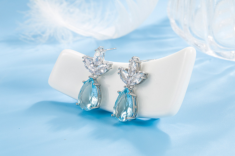 Fashion Water Droplets Copper Drop Earrings Inlay Zircon Copper Earrings 1 Pair