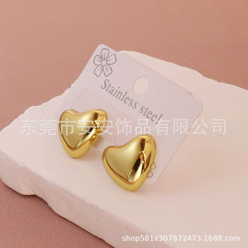 复古法式经典图案爱心耳钉约会礼物优雅轻奢高级感简约钛钢饰品女|undefined