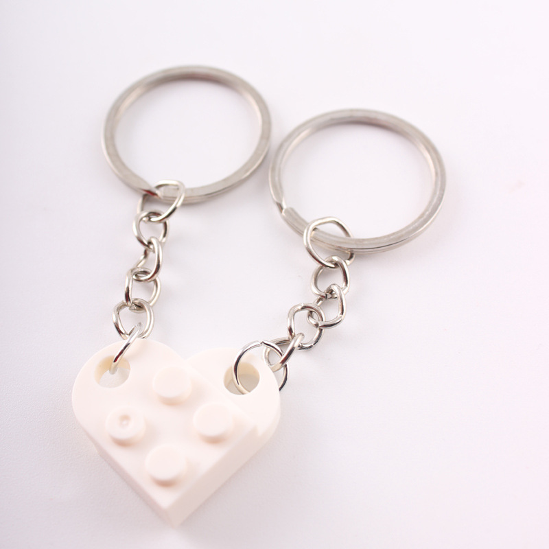 Dos en uno bloques de construcción de amor llavero pareja desmontable llavero amistad afecto en forma de corazón Qixi pequeño regalo