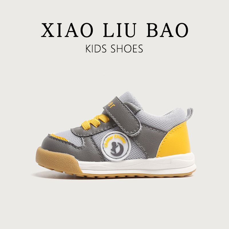 2024 otoño nuevos zapatos de tablero para niños microfibra costura malla transpirable zapatos de bebé de fondo suave antideslizante bebé Niño Zapatos