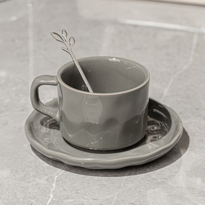 Juego de té de la tarde europeo exquisito de gama alta taza de café de lujo ligero