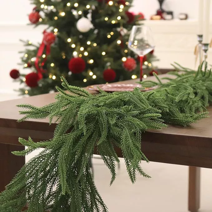 Гирлянда из мягкой резины с хвойными иголками, декоративная зелёная, длина 1–2,7 м