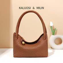 新款复古全手工大容量通勤高级感编织包单肩手提软皮菜篮子托特包