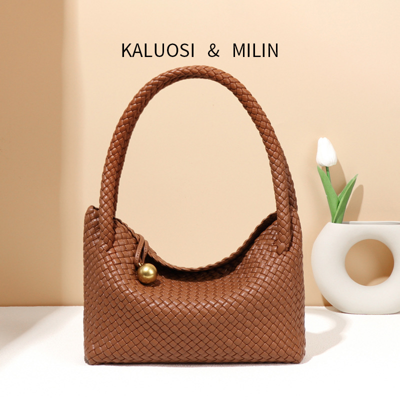 新款复古全手工大容量通勤高级感编织包单肩手提软皮菜篮子托特包