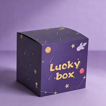 �羳ר������Ӣ��ä�к��Ӷ������˿պ�ʥ����װ��Mystery BOX
