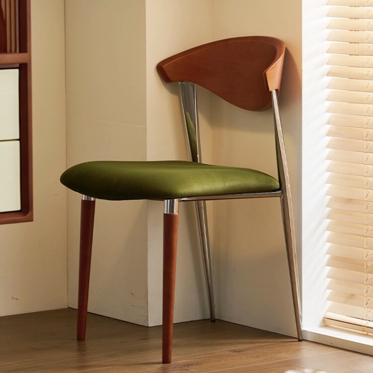 Vintage Designer Dining Chair Solid Wood Chair Antique Light Luxury Desk Chair Internet Celebrity Quiet Creative Backrest Chair