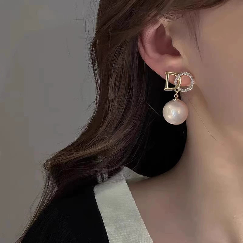 Ретро серьги из жемчуга, французский стиль, легкий роскошный стиль, качественный стиль, яркий броский стиль, стиль Шанель