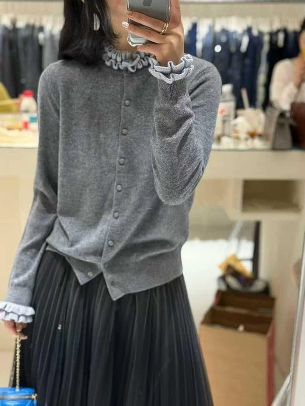 2025秋冬新款设计感木耳边半高领针织开衫女法式软糯显瘦毛衣外套|undefined