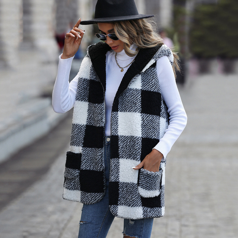 Foreign trade custom cross-border European and American new women's long hooded sleeveless plaid pocket bubble velvet loose coat