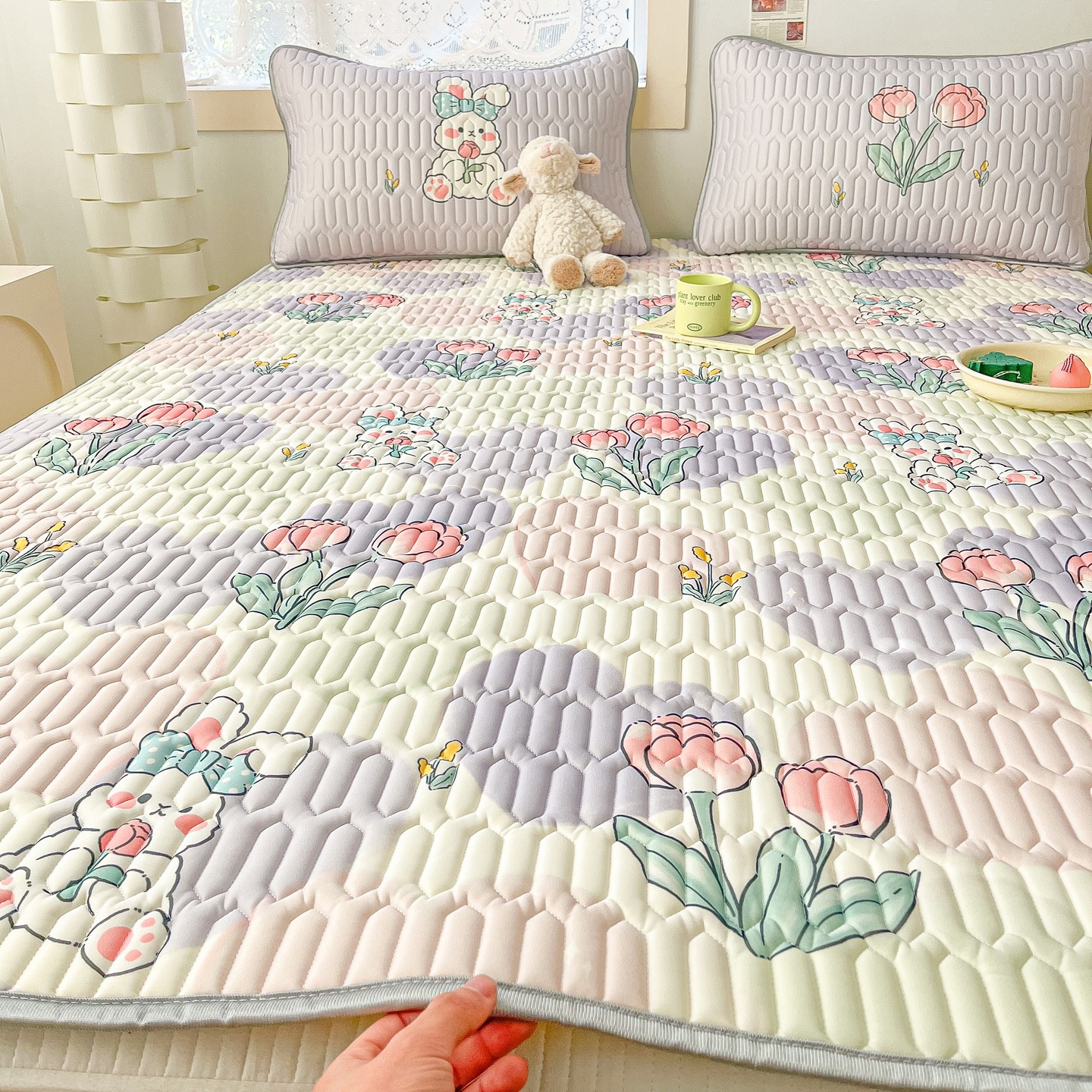 Spring and Summer New Type a Small Fresh Latex Mat Mattress Bed Mat Three-Piece Set Moisture-Absorbent Breathable Mat Three-Piece Set