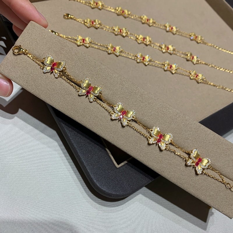 金色拉丝红宝石蝴蝶手链女宫廷风五蝴蝶手饰手链|undefined