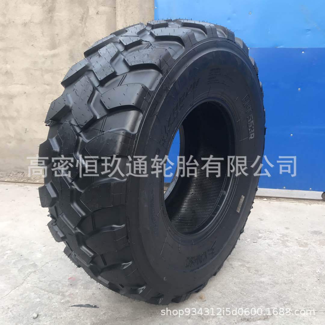 供应405/70R20 真空胎 工程机械轮胎 越野车轮胎