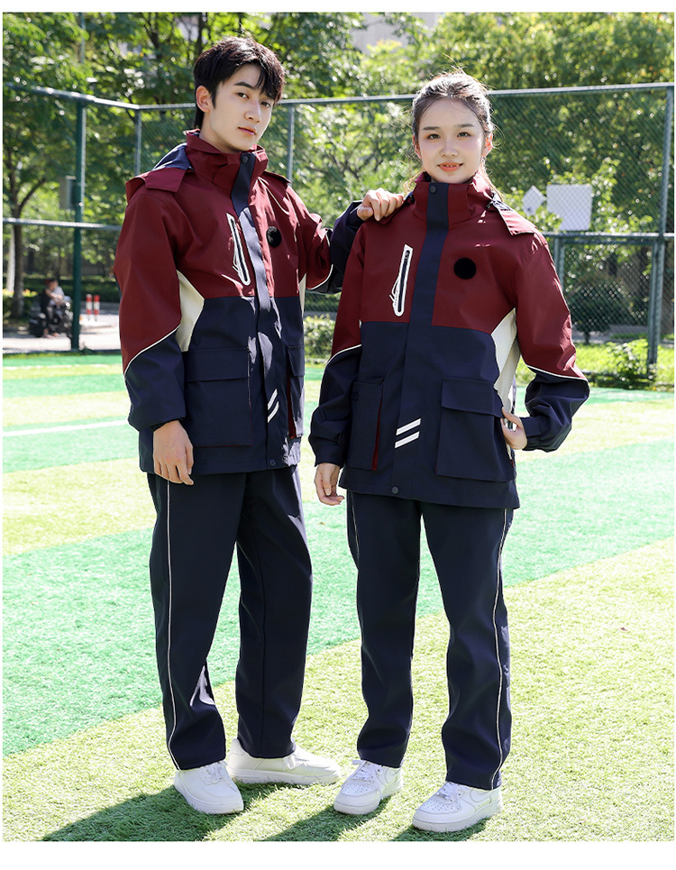 Uniforme de invierno de estudiantes de primaria y secundaria a prueba de viento calentamiento deportivo de ocio tres piezas de ropa de clase personalizada gruesa