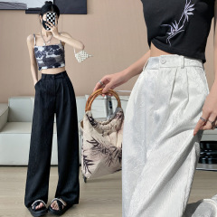 新中国式の国風の狭い版の広腿のズボンの女性の秋の服装の腰の高くてやせているレジャーのストレートなズボンの浮き彫りのサテンのスーツのズボン
