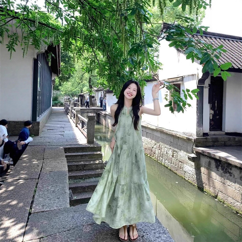 New Chinese Style Women's Sleeveless Halterneck Dress, Summer Cool and Relaxed Wear, Suspender Green Floral Long Skirt