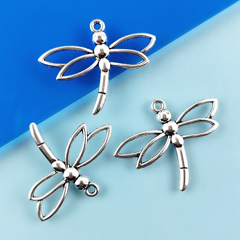 Insect-Themed DIY Zinc Alloy Jewelry Accessories Hollow Dragonfly Pendant Charm Necklace Bracelet Earring Pendant Wholesale