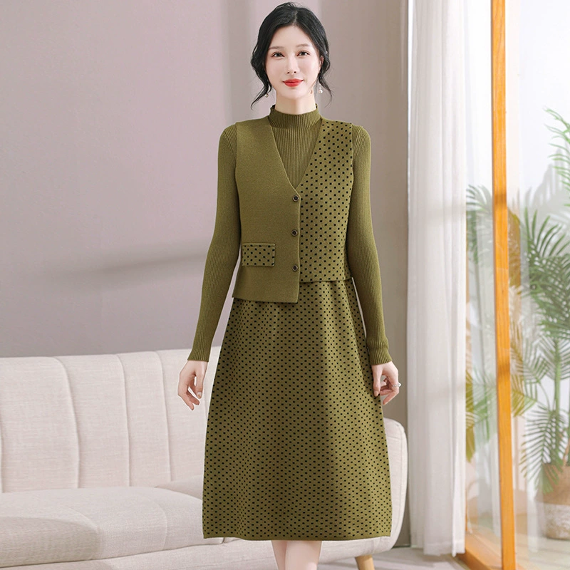 Мама одеваются трикотажные шерстяные платья, модные новые осенние и зимние два комплекта средней длиной, платье из шерсти, женское