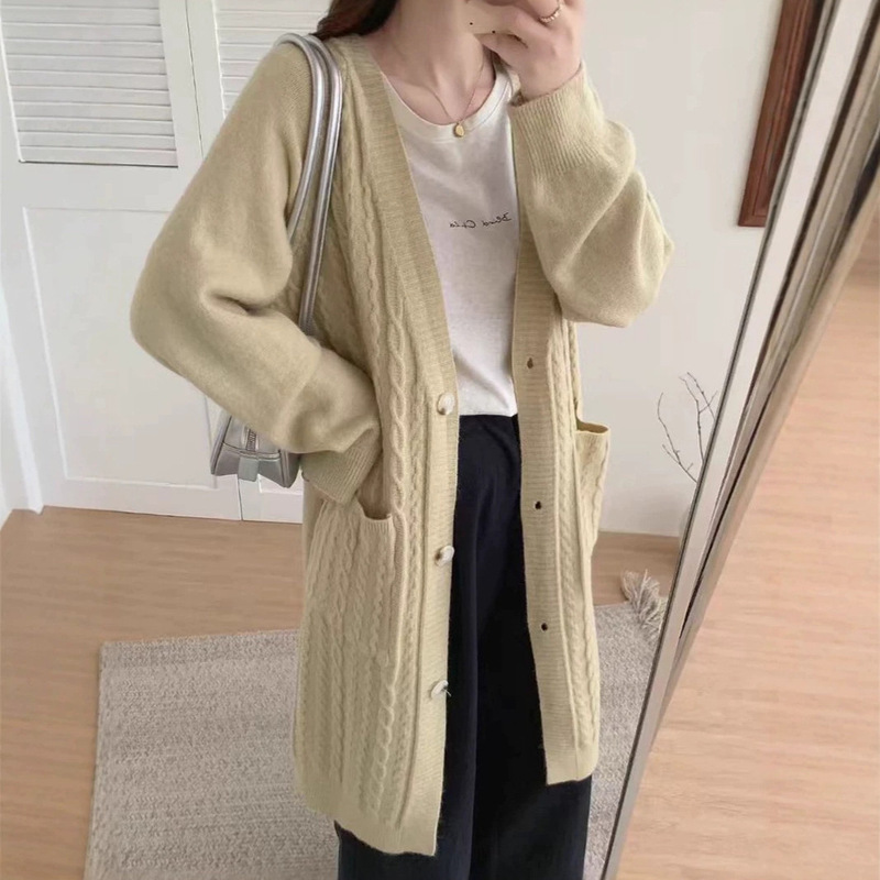 Casual Style V-Neck Spring and Autumn Cardigan for Women, Knitted Cable Pattern with Pockets, Mid-Length Sweater, Vintage Youthful Top Casual Style V-Neck Spring and Autumn Cardigan for Women, Knitted Cable Pattern with Pockets, Mid-Length Sweater, Vintage Youthful Top