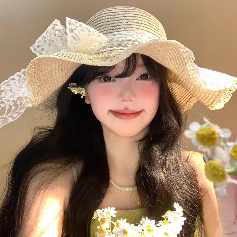 レースリボン大きなつば麦わら帽子 2025 新しい海辺のビーチ日焼け止め帽子女性の美しい日よけ帽子|undefined