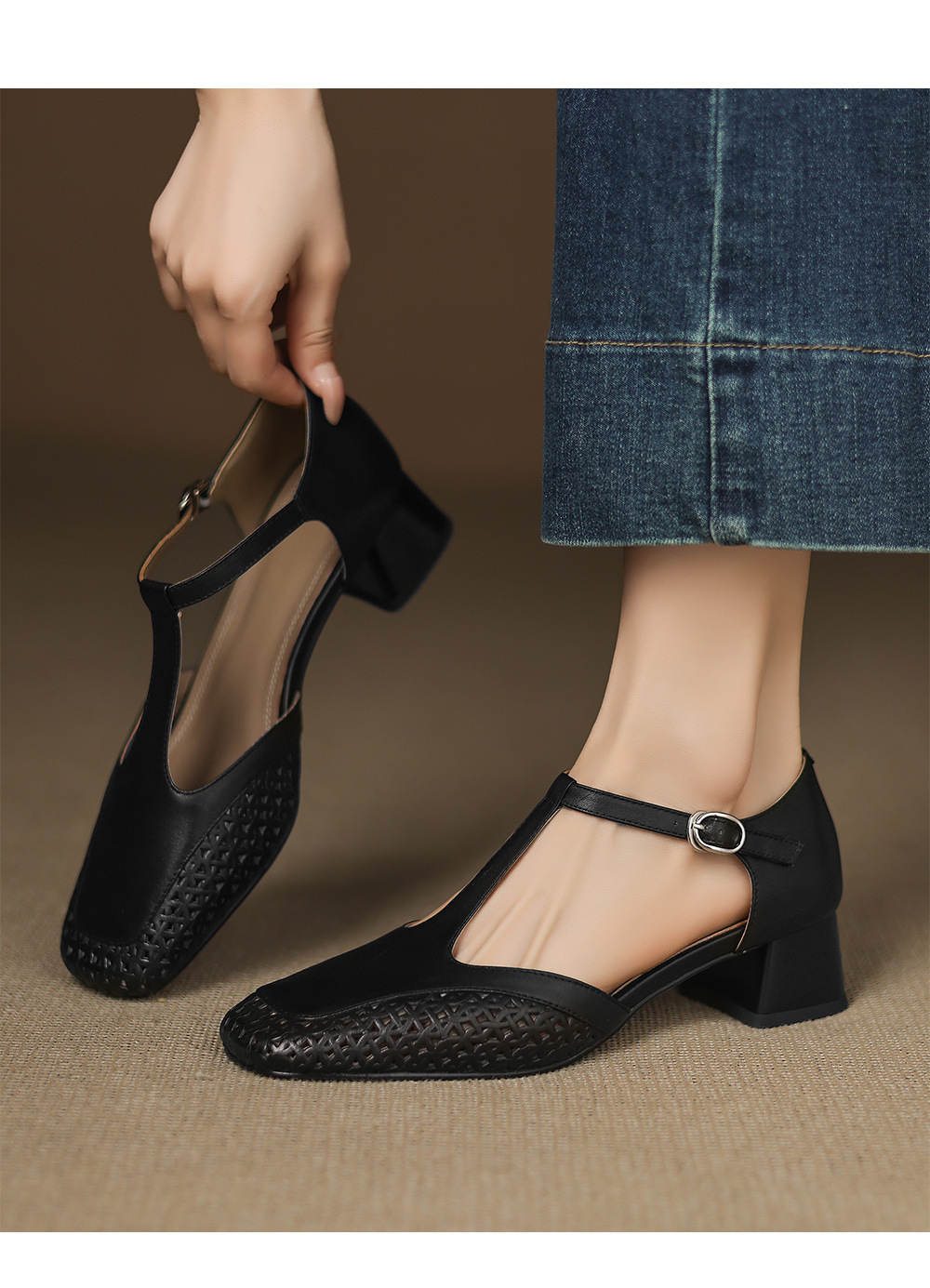 Sandal quai chữ T bít mũi da bò lớp đầu gót thô 4cm đục lỗ thoáng khí — Màu đen chi tiết 15