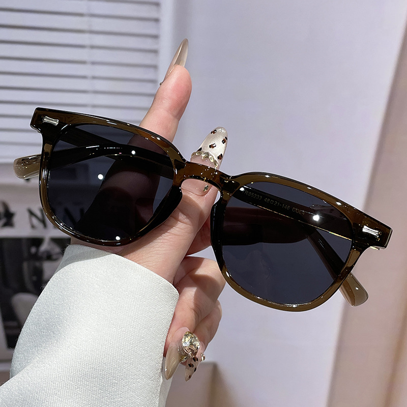 复古潮流韩版椭圆框偏光墨镜女明星街拍潮男ins网红太阳眼镜潮流