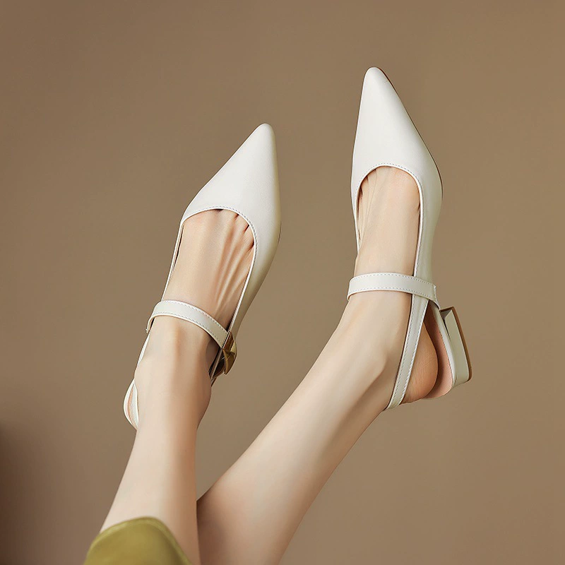 Женская обувь на плоской подошве с острым носком, размер 31-43, женские босоножки Baotou, обувь для внешней торговли, Новинка лета, 2023