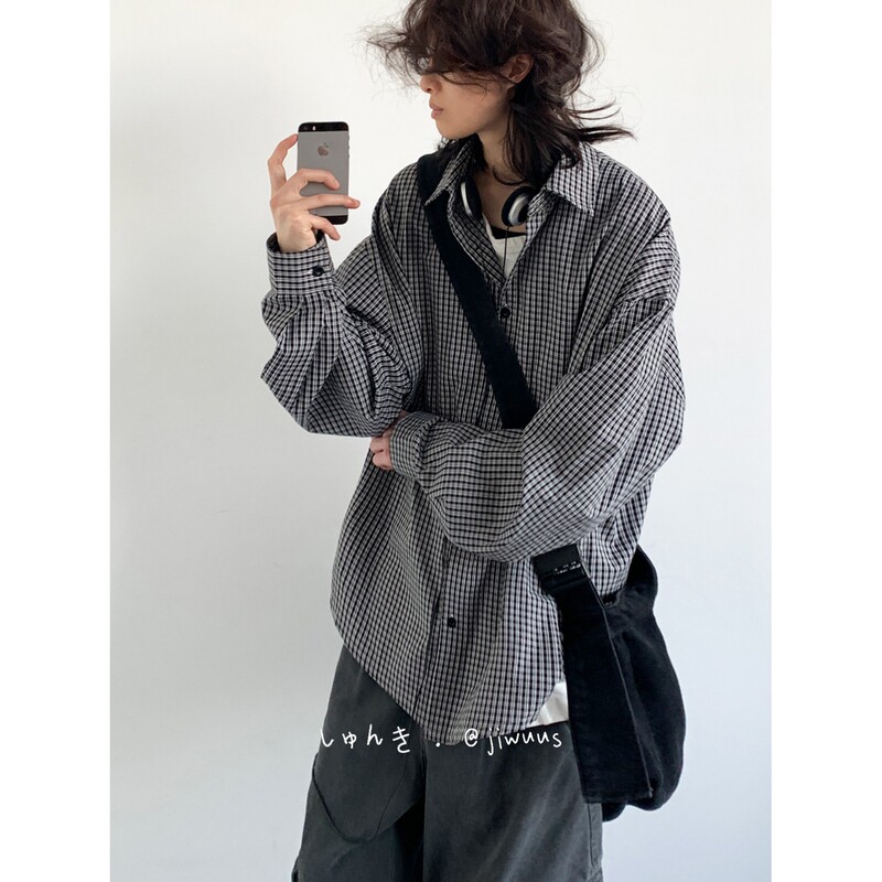 Spring and Autumn New Japanese Style Black Plaid Shirt for Boys and Girls College Style Loose Profile Casual Long Sleeve Shirt Jacket