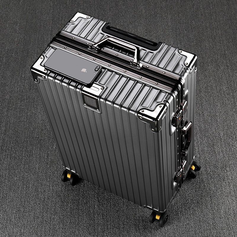 Large Capacity Trolley Case