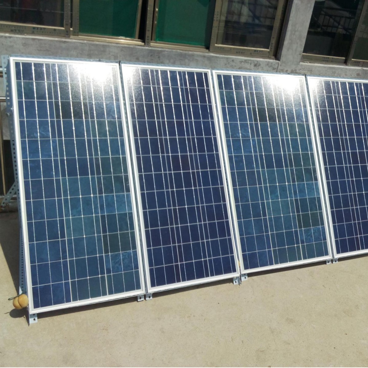 山东泰安临沂生产组装安装1000W太阳能发电系统工程太阳能发电站