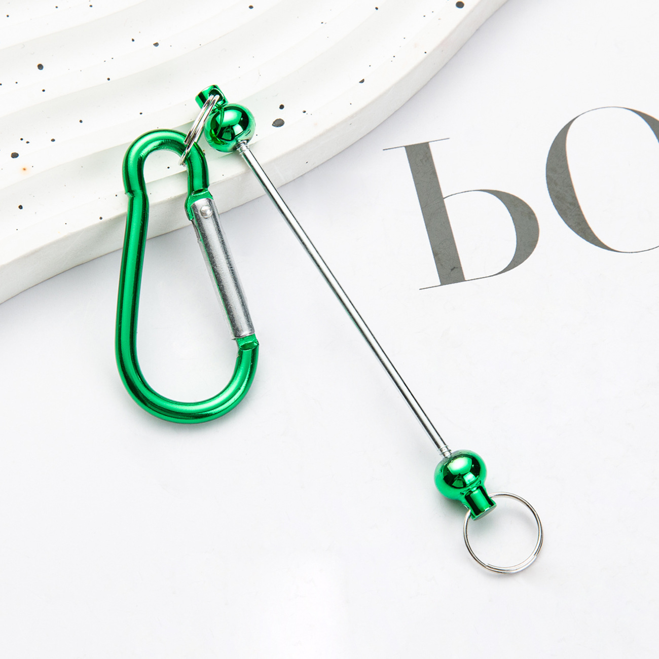 Nuevo botón de montaña DIY cuentas al por mayor mochila colgantes de metal botón de montaña en stock puede ser cuentas botón de montaña multicolor