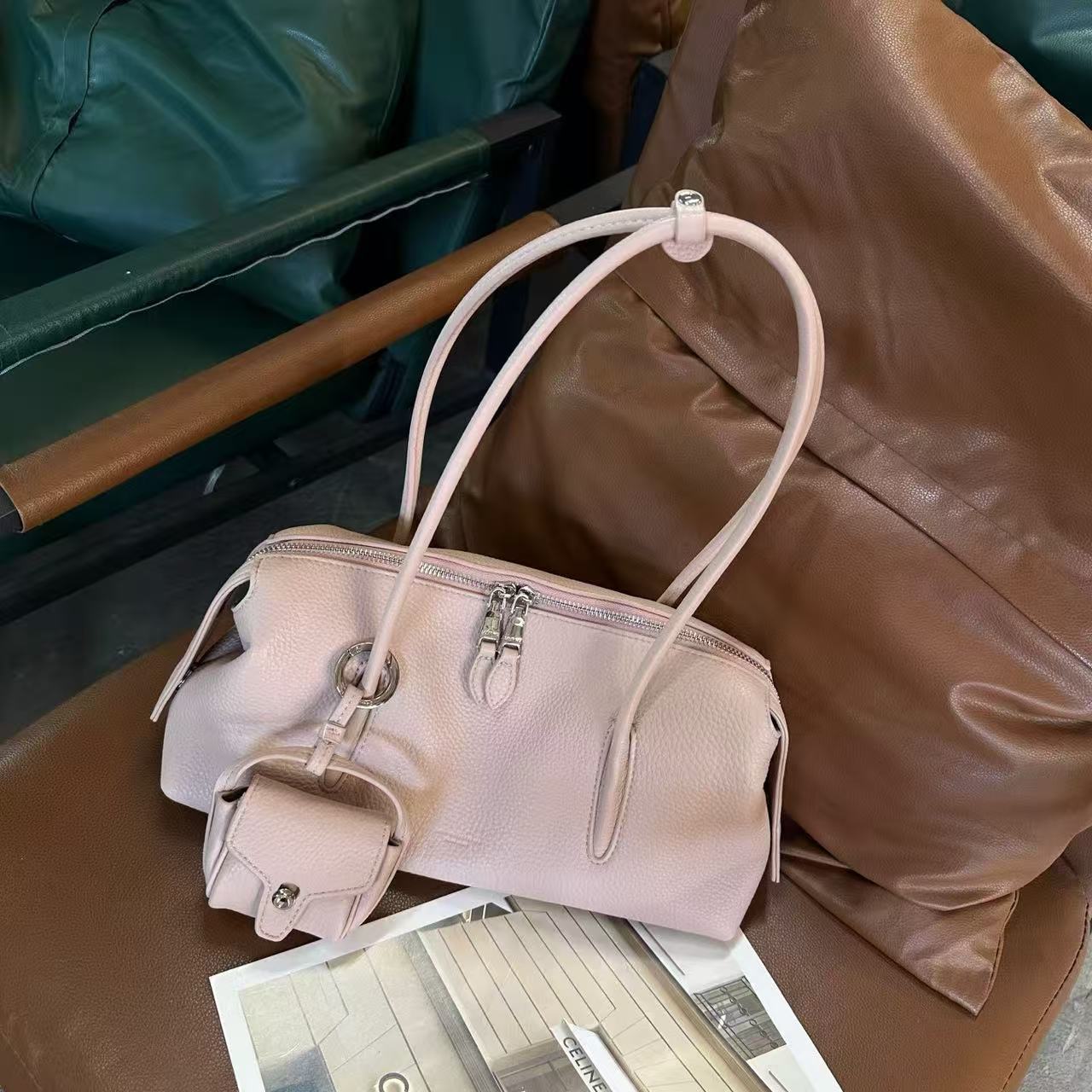 Genuine Leather Lychee Grain Boston Pillow Bag For Women New Trendy Shoulder Crossbody Bag Simple Handheld Bowling Bag - Thumbnail 8