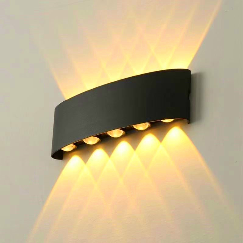 Outdoor Wall Light in Use