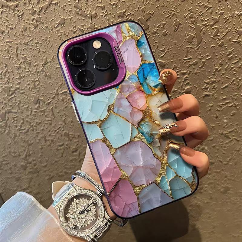 La nueva piedra de color plateado se aplica a la carcasa del teléfono móvil iphone16 Apple 15promax/14 personalidad europea y americana 13pro12