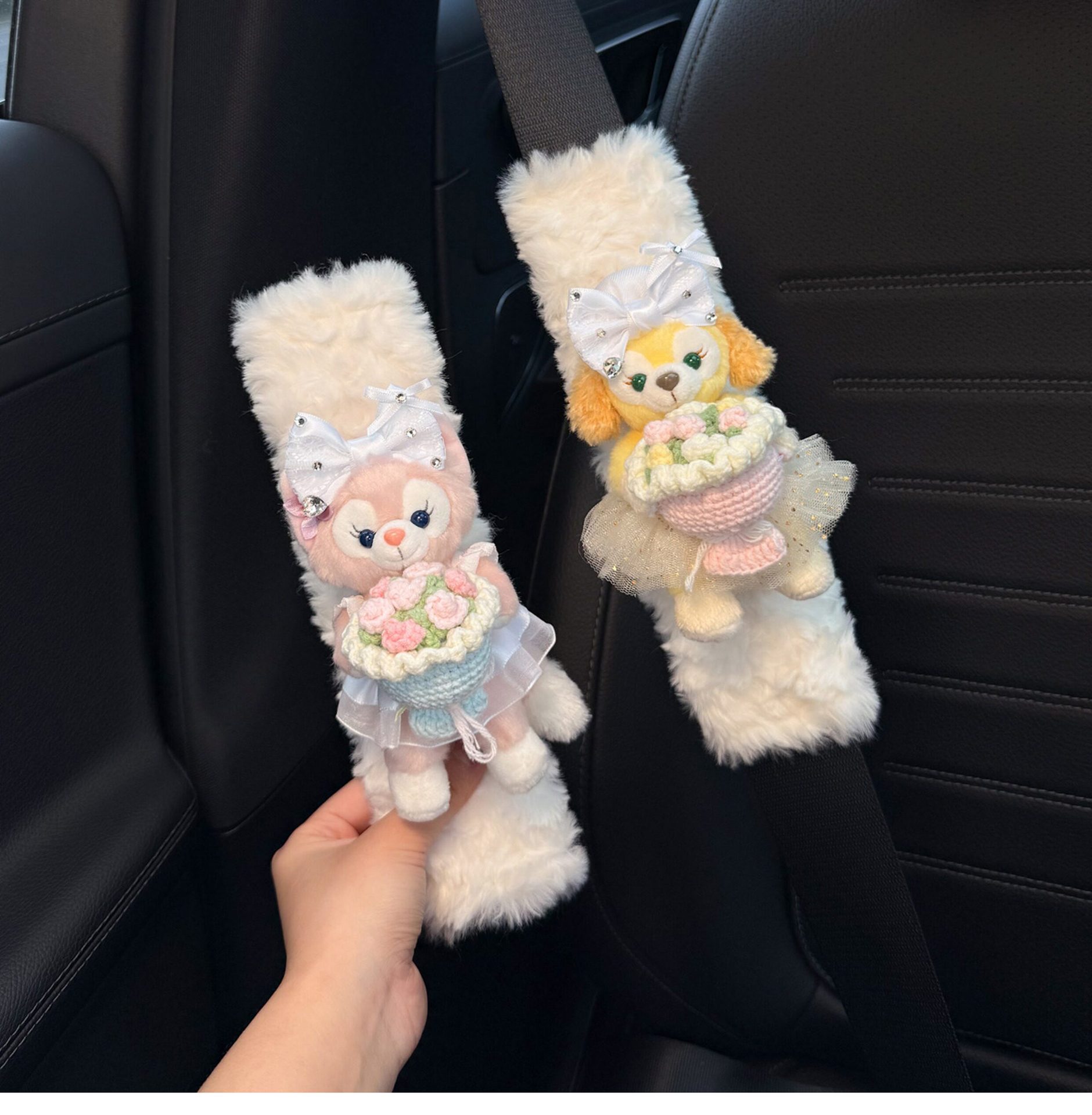 Cute Car Seatbelt Shoulder Pads for Women, Anti-Wear Clothing for a Couple, Featuring Linabell and Stellalou