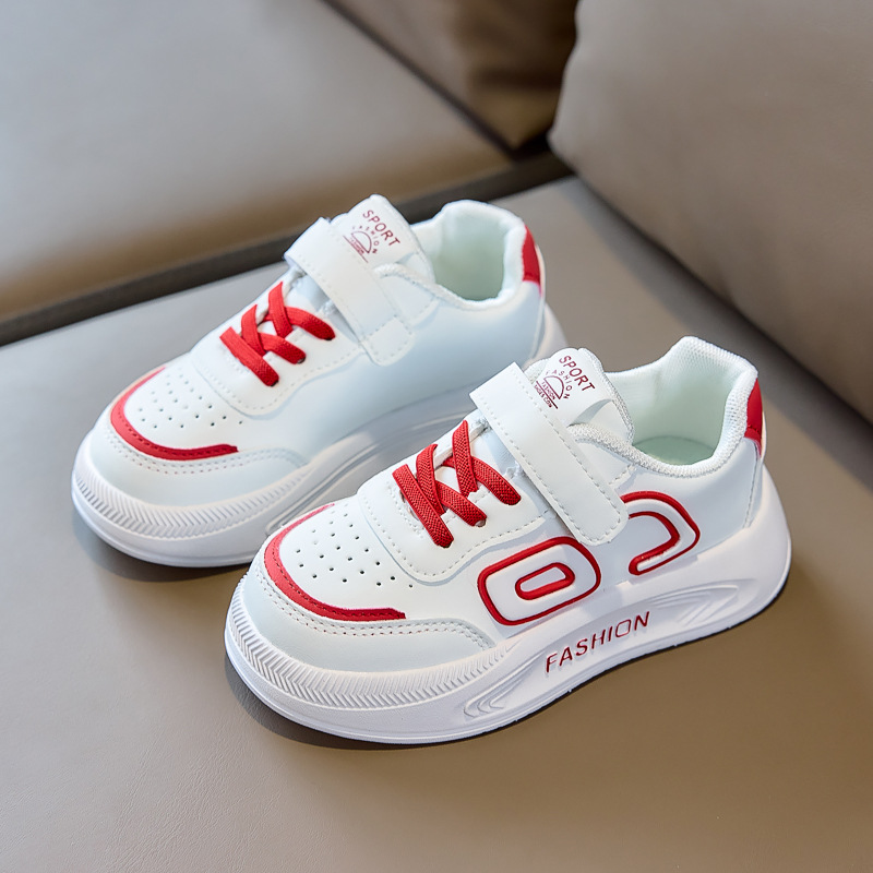 2026 nuevos zapatos blancos para niños comercio exterior zapatos deportivos para niños con suela suave zapatos de skate casuales para niños zapatos de estudiantes