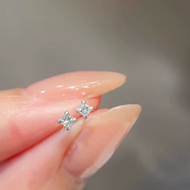 K金项饰;K金耳饰;K金手饰