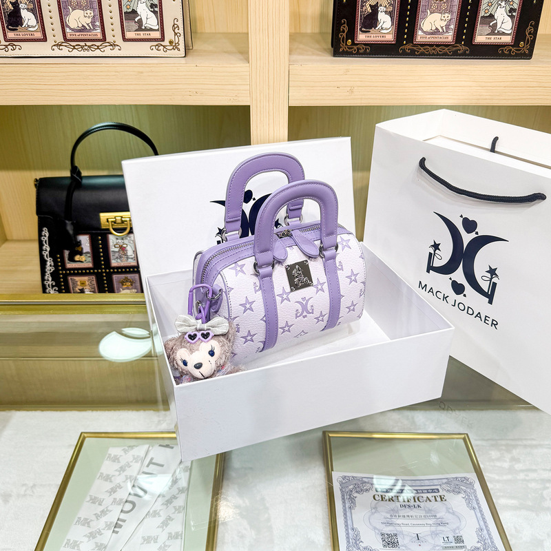 Dropshipping High-End Embossed Boston Bags 2026 New Model High-End Handbag and Crossbody Bag Cross-Border Wholesale